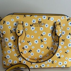 Kate spade Darcy cute purse